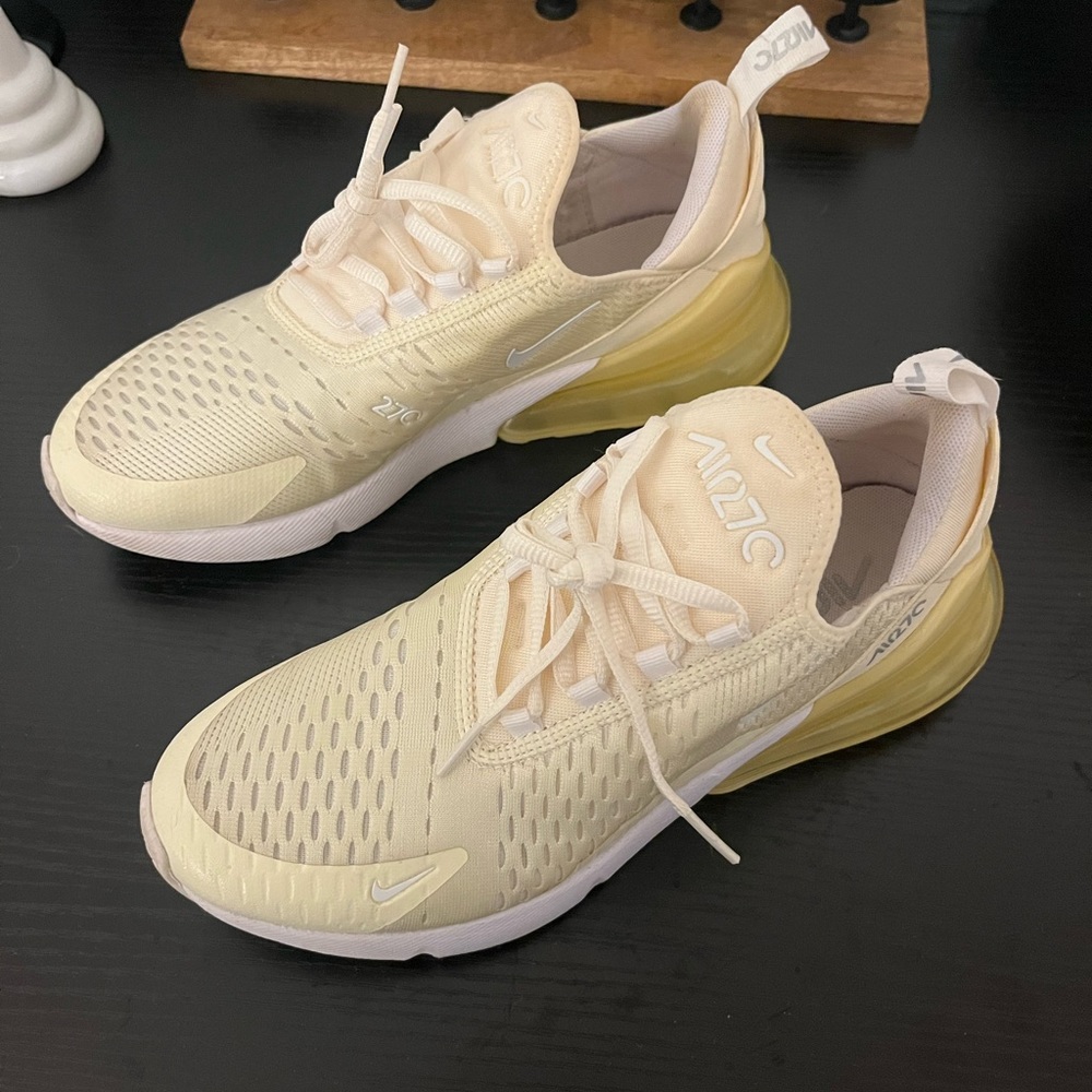 Yellow Nike air max 270